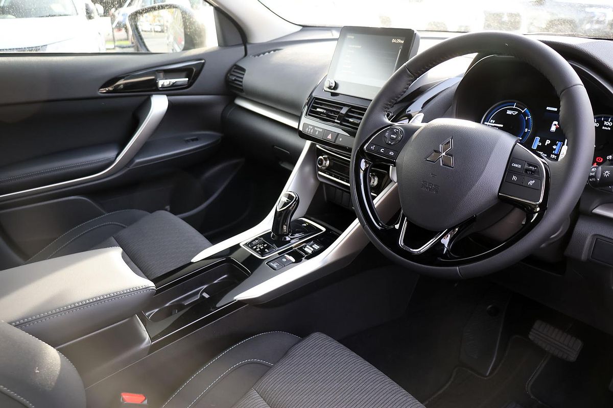 2025 Mitsubishi Eclipse Cross PHEV ES YB