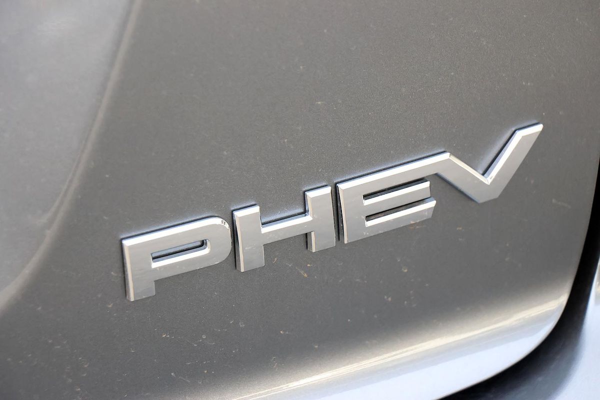 2025 Mitsubishi Eclipse Cross PHEV ES YB