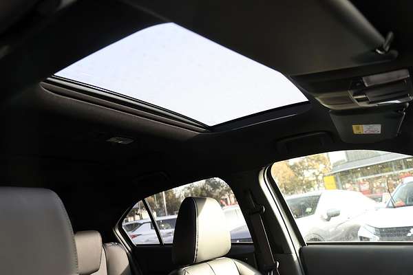 2024 Mitsubishi Eclipse Cross Exceed YB