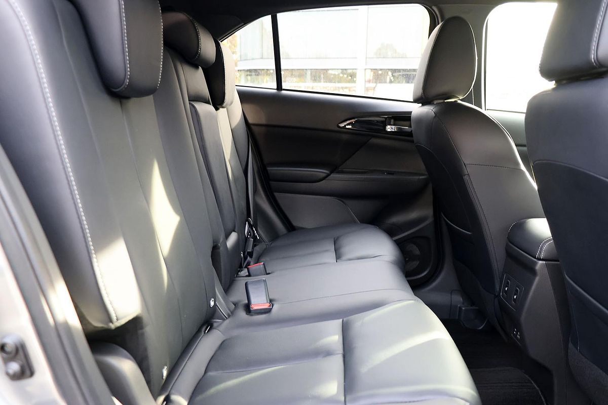 2024 Mitsubishi Eclipse Cross Exceed YB