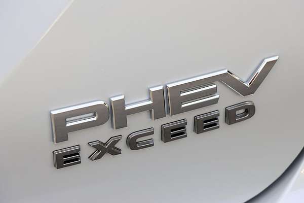 2024 Mitsubishi Outlander PHEV Exceed ZM