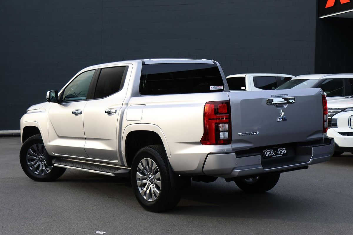 2024 Mitsubishi Triton GLS MV 4X4
