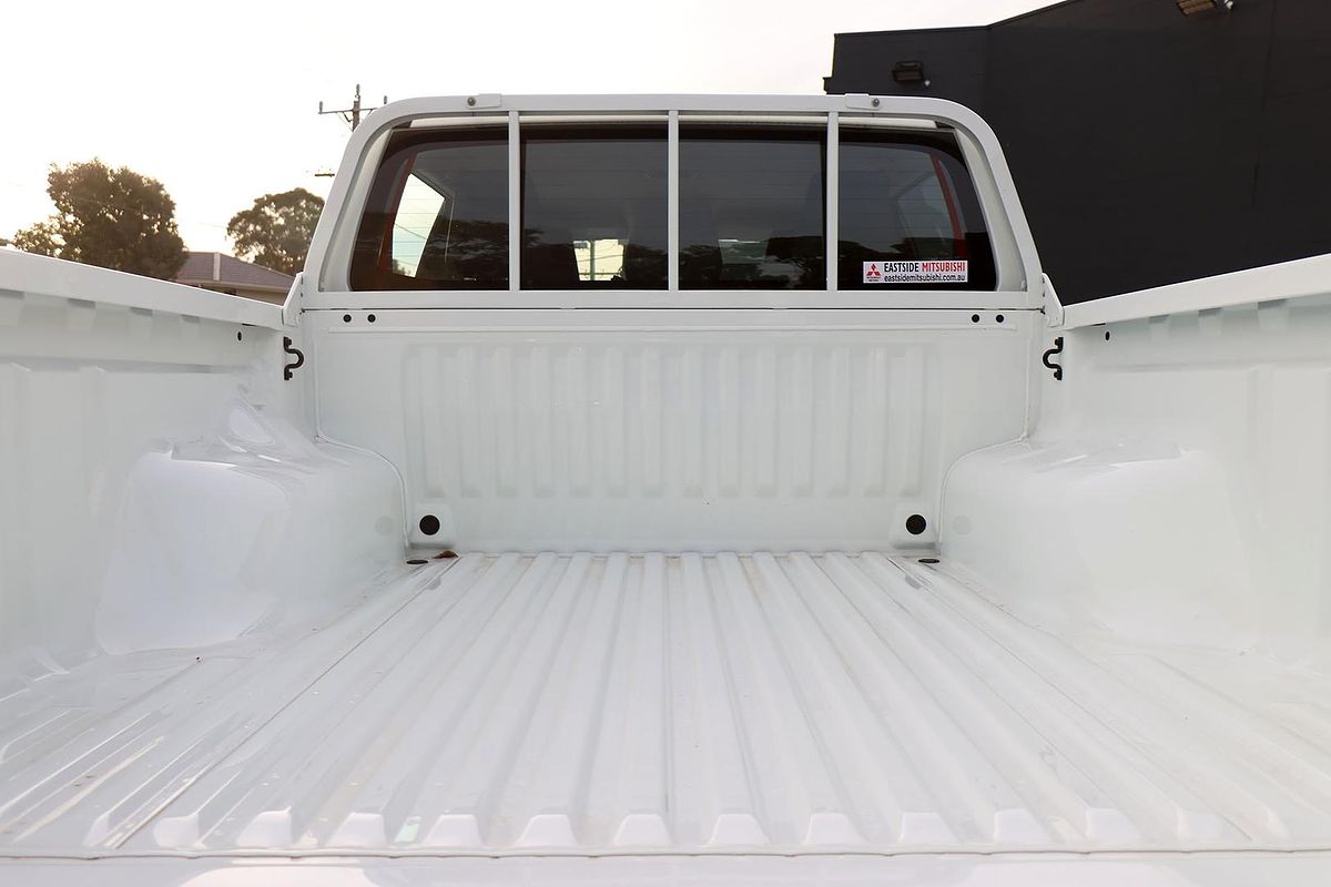2024 Mitsubishi Triton GLX MV Rear Wheel Drive