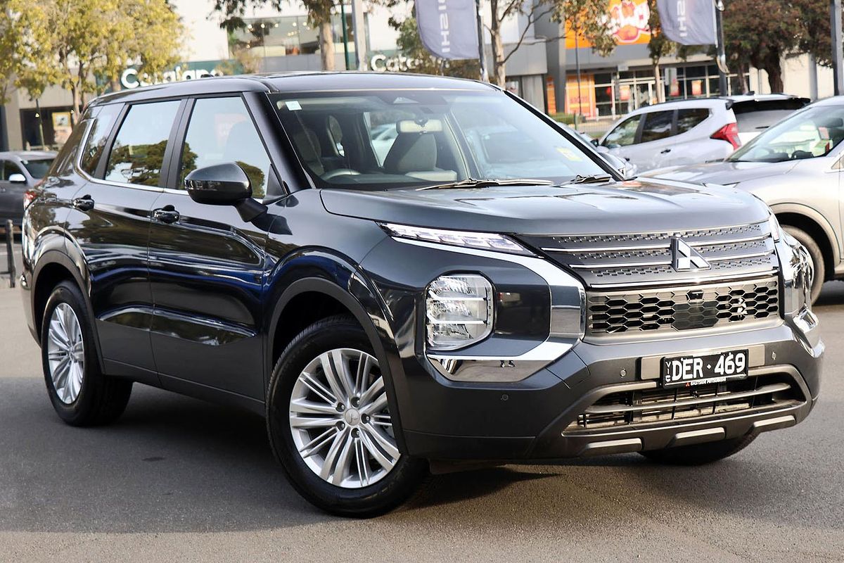 2024 Mitsubishi Outlander ES ZM