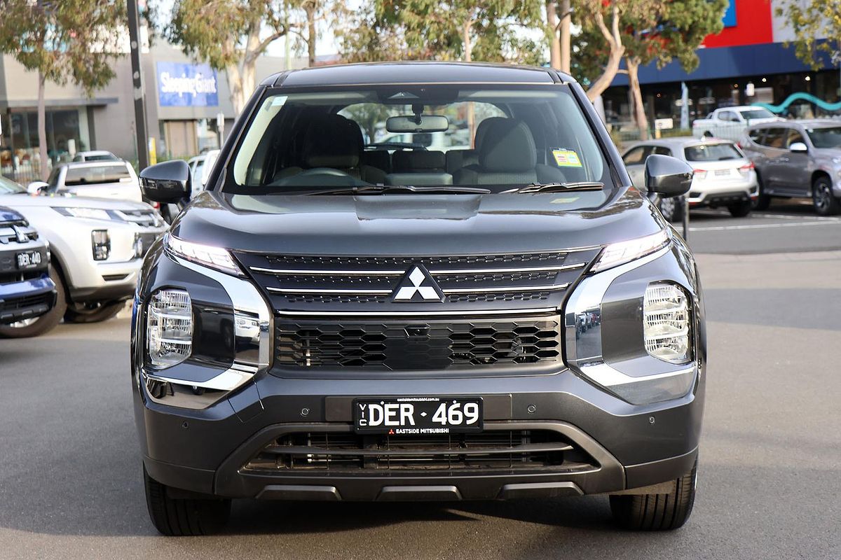 2024 Mitsubishi Outlander ES ZM