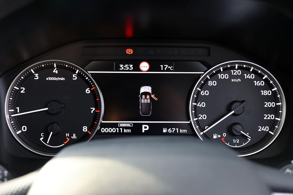 2024 Mitsubishi Outlander ES ZM