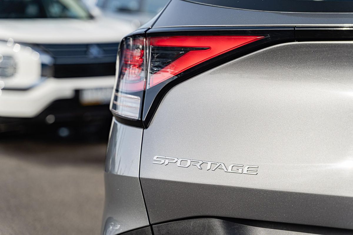 2023 Kia Sportage S NQ5