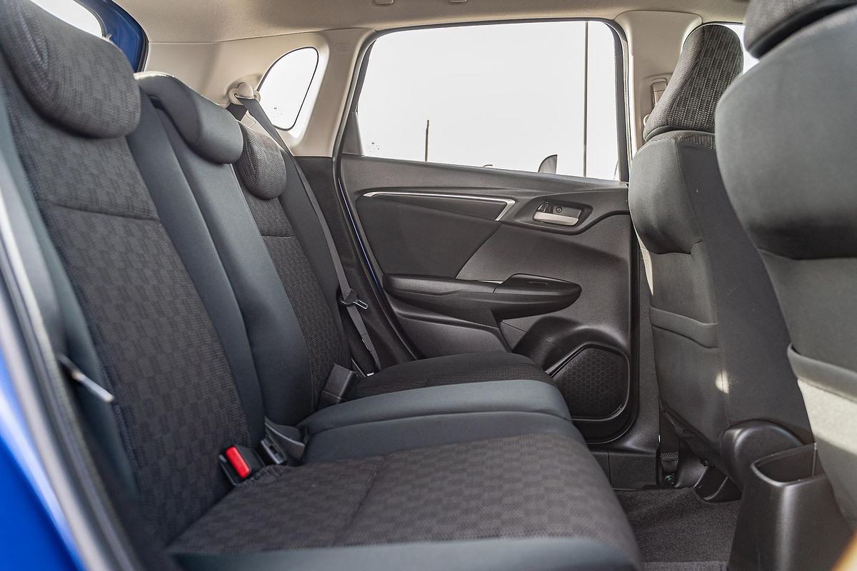 2016 Honda Jazz VTi GF