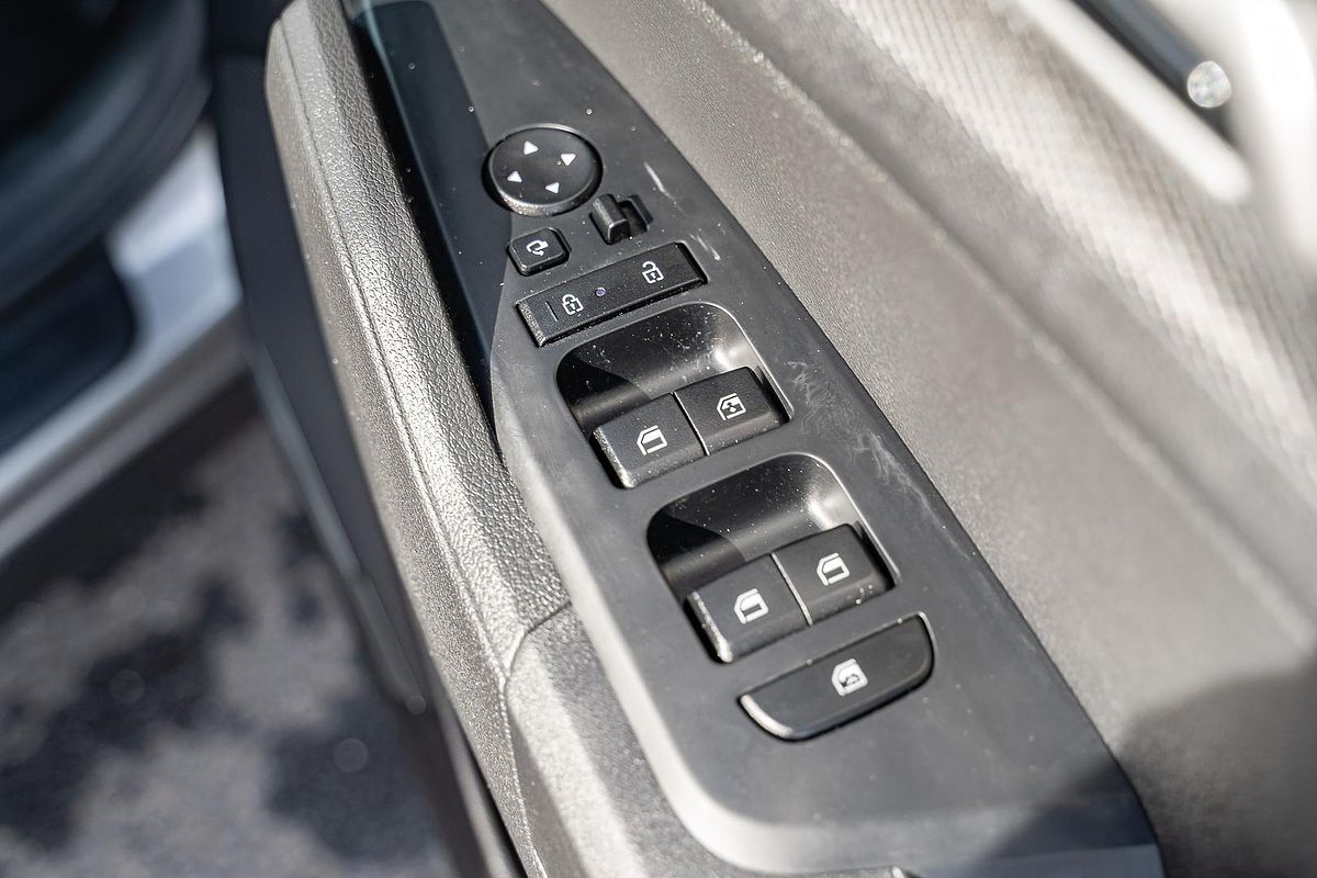 2023 Kia Sportage S NQ5