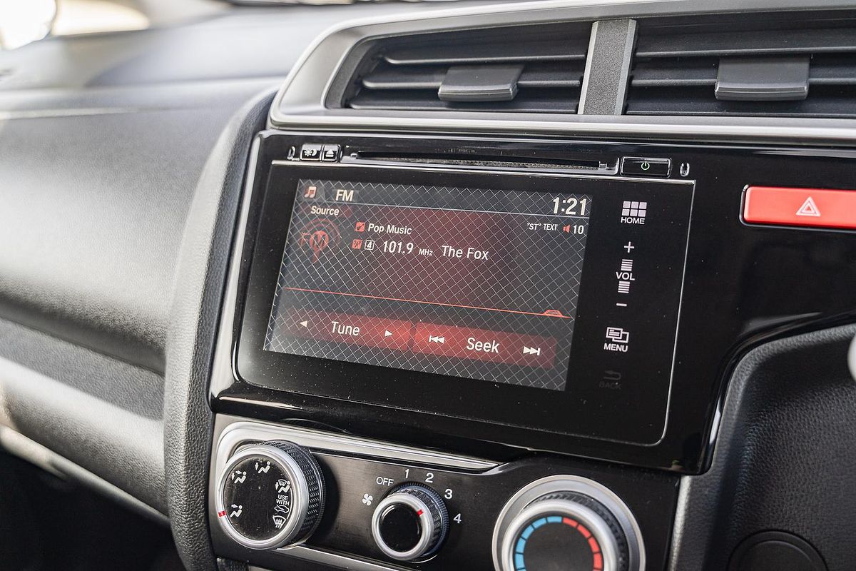 2016 Honda Jazz VTi GF