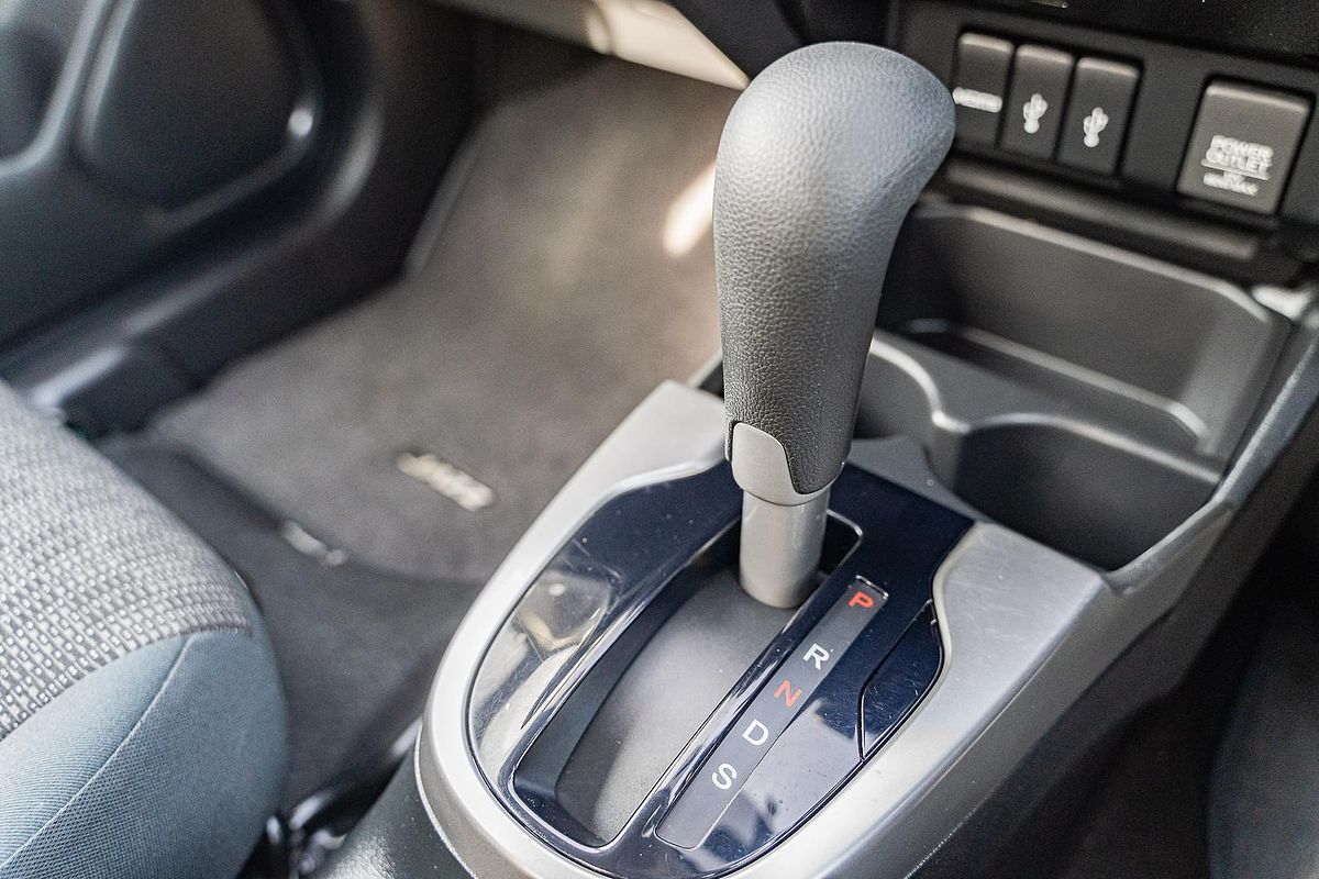 2016 Honda Jazz VTi GF