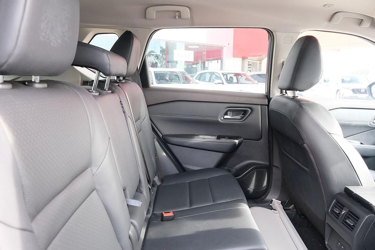 2023 Nissan X-TRAIL ST-L e-POWER T33