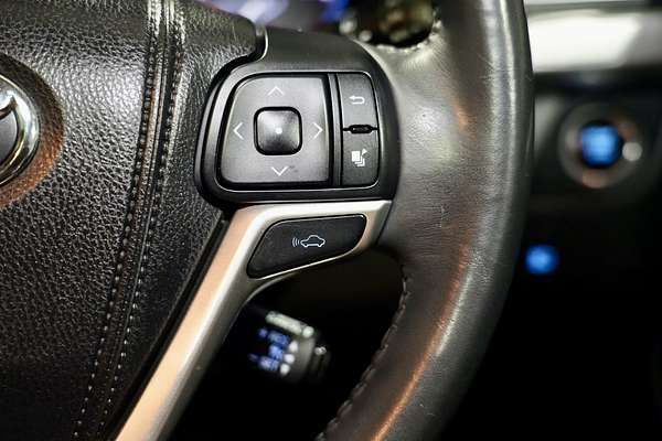 2014 Toyota Kluger Grande GSU55R