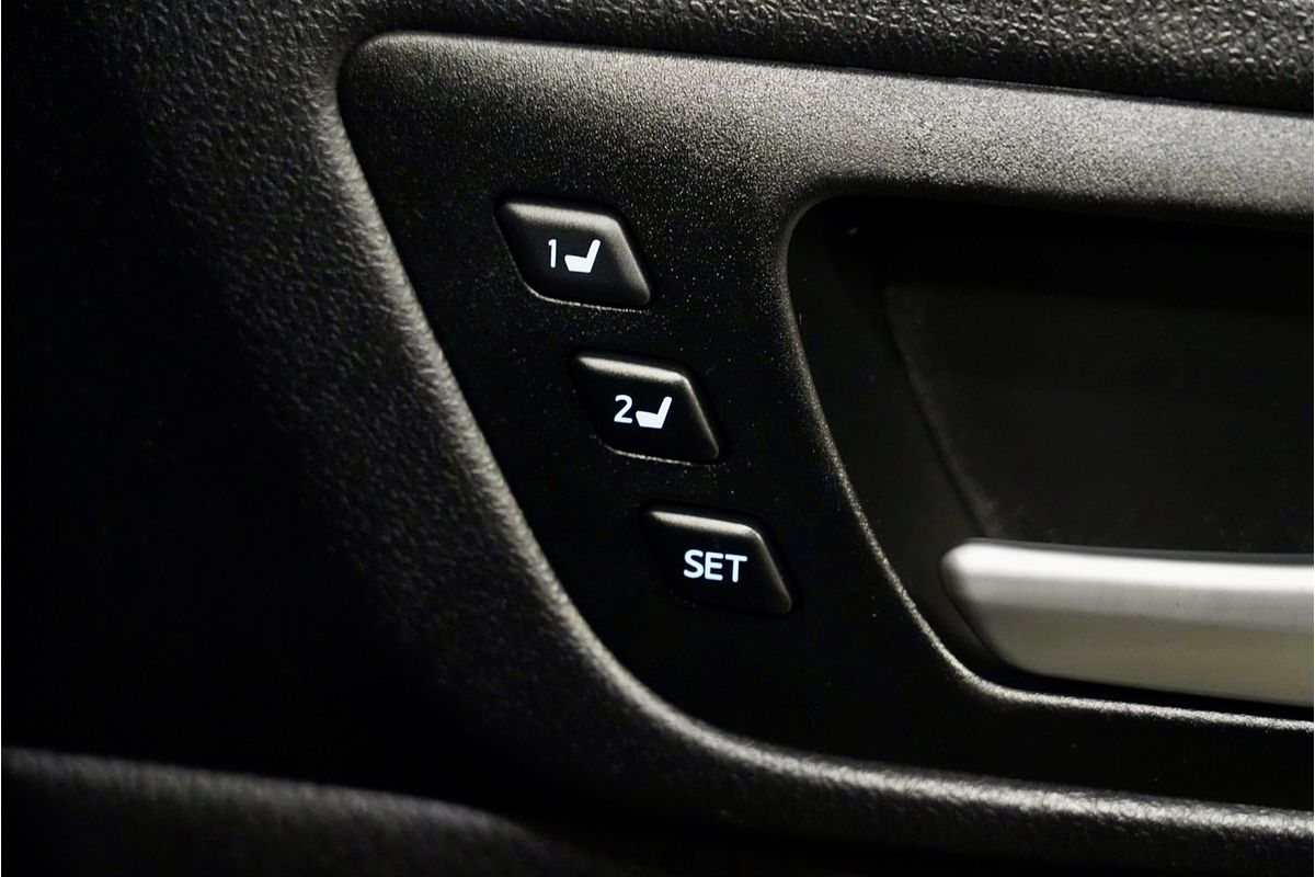2014 Toyota Kluger Grande GSU55R