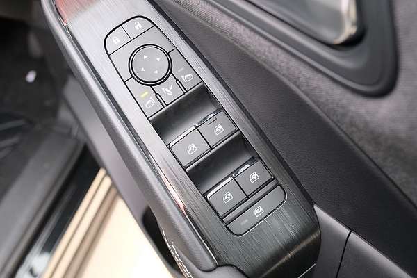 2025 Nissan QASHQAI ST J12