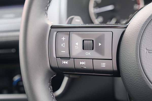 2025 Nissan QASHQAI ST J12
