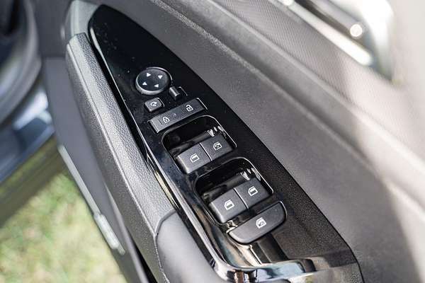 2025 Kia Sportage SX+ NQ5