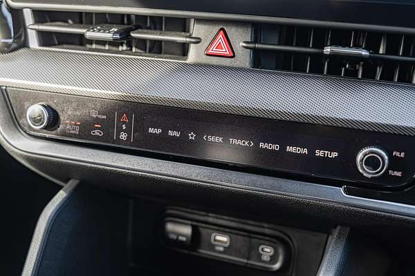 2025 Kia Sportage SX+ NQ5