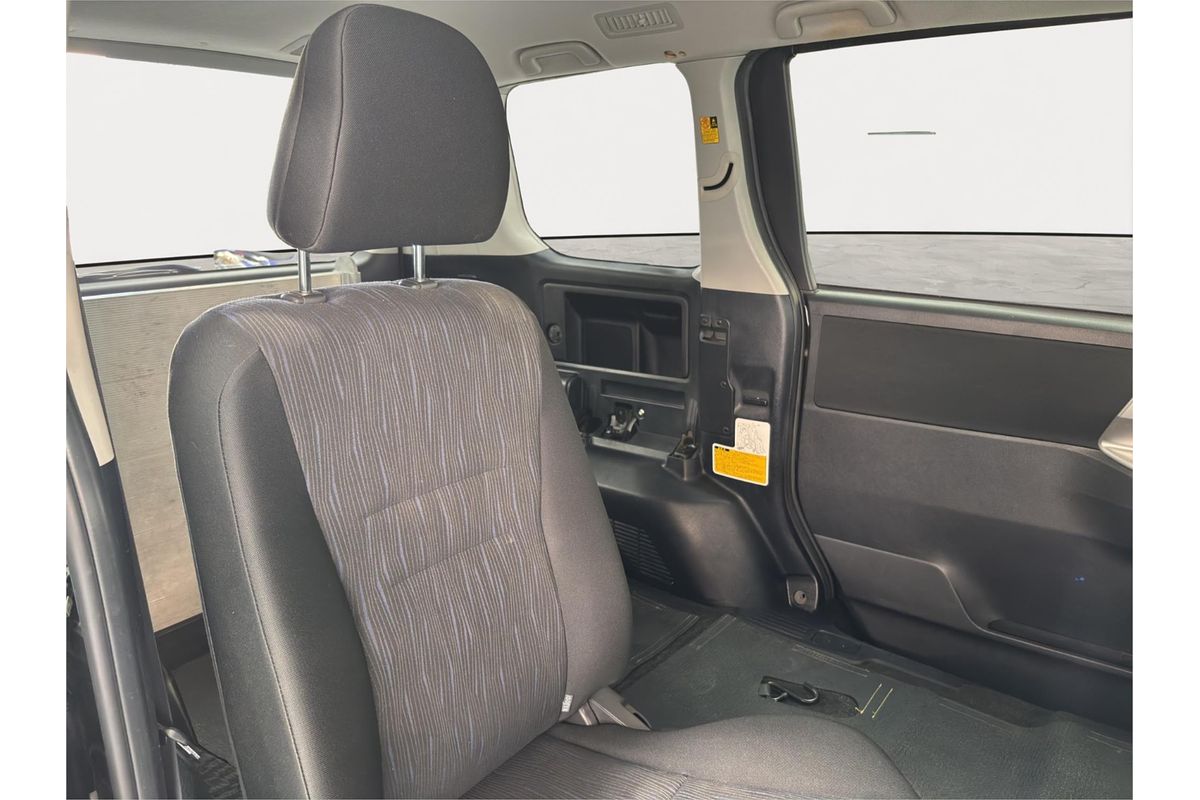 2013 Toyota Noah WELCAB