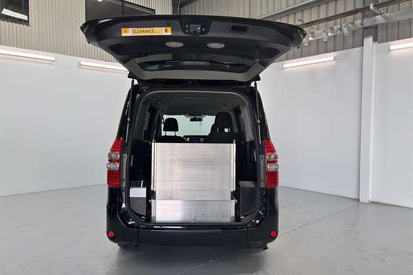 2013 Toyota Noah WELCAB