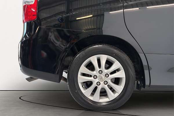 2013 Toyota Noah WELCAB