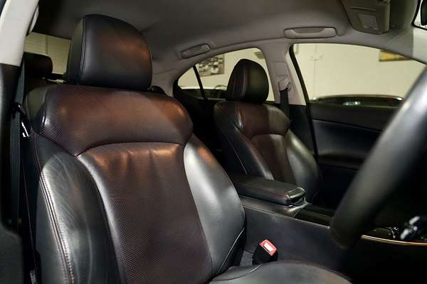2013 Lexus IS IS250 X GSE20R