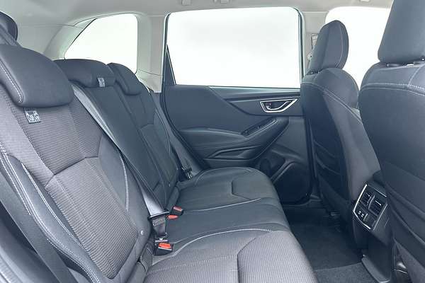 2023 Subaru Forester 2.5i S5