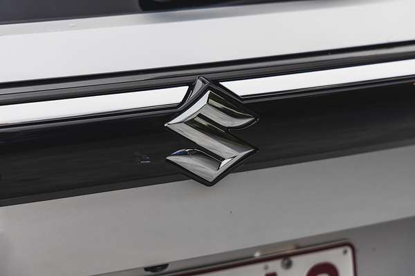 2024 Suzuki S-Cross ALLGRIP Prestige JYB