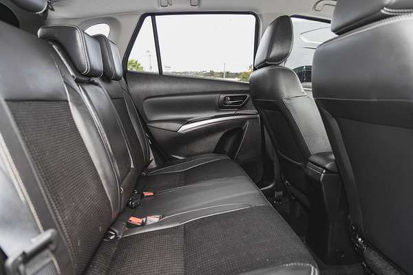 2024 Suzuki S-Cross ALLGRIP Prestige JYB