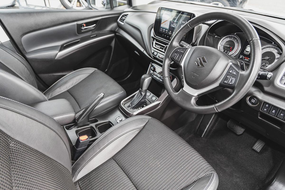 2024 Suzuki S-Cross ALLGRIP Prestige JYB