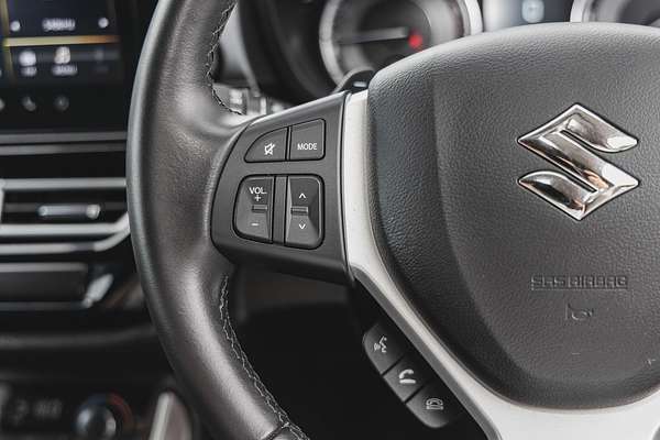 2024 Suzuki S-Cross ALLGRIP Prestige JYB
