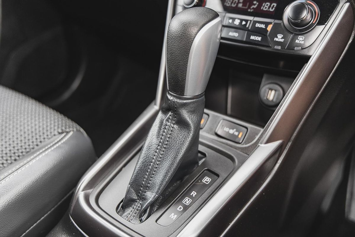 2024 Suzuki S-Cross ALLGRIP Prestige JYB