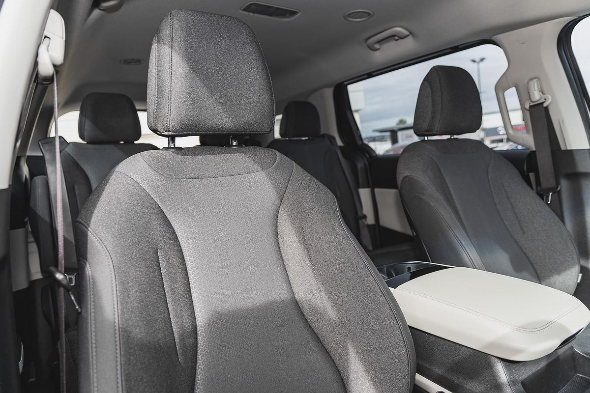 2021 Kia Carnival Si KA4