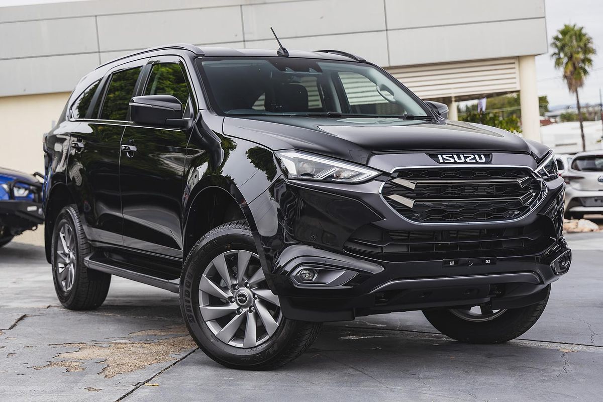 2023 Isuzu MU-X LS-U