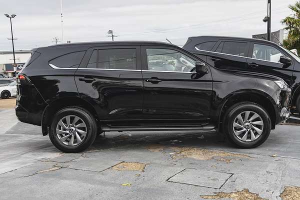2023 Isuzu MU-X LS-U