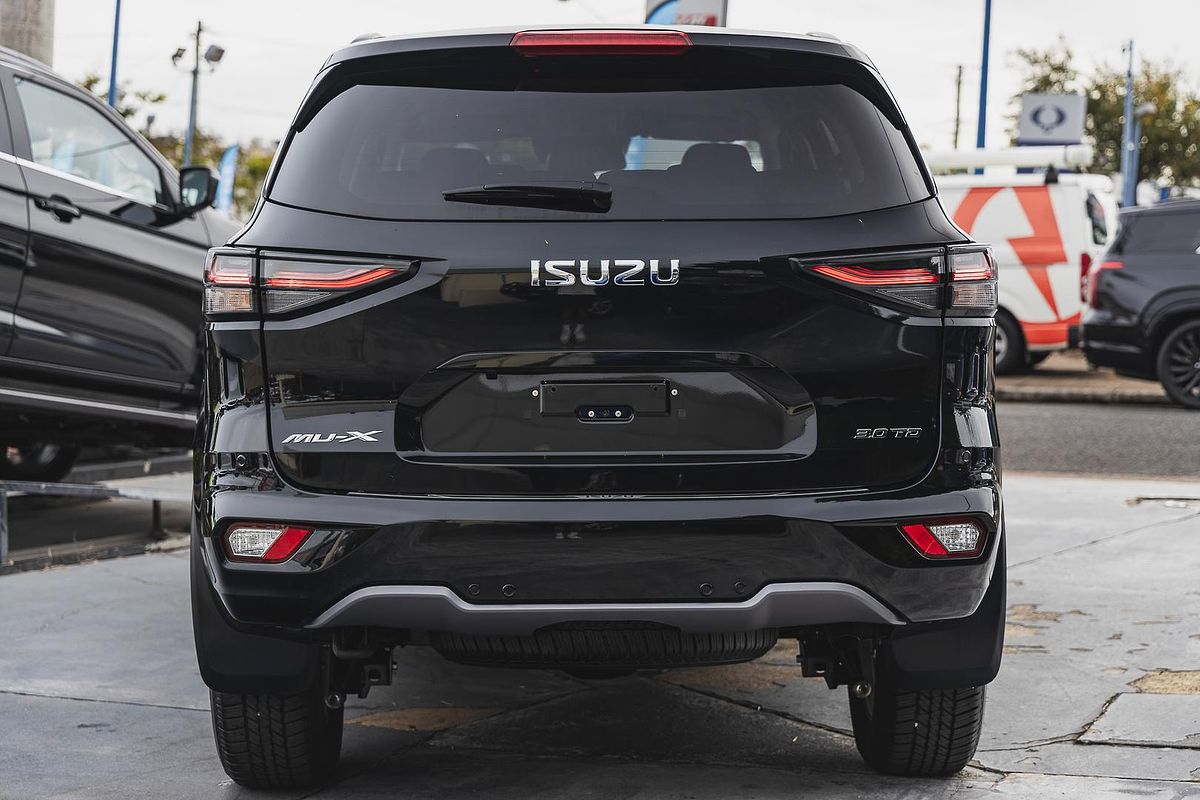 2023 Isuzu MU-X LS-U