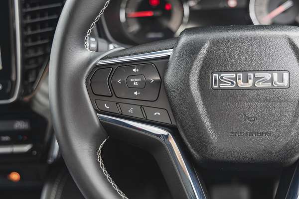 2023 Isuzu MU-X LS-U