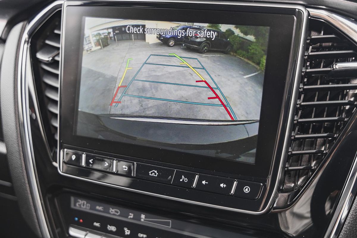 2023 Isuzu MU-X LS-U