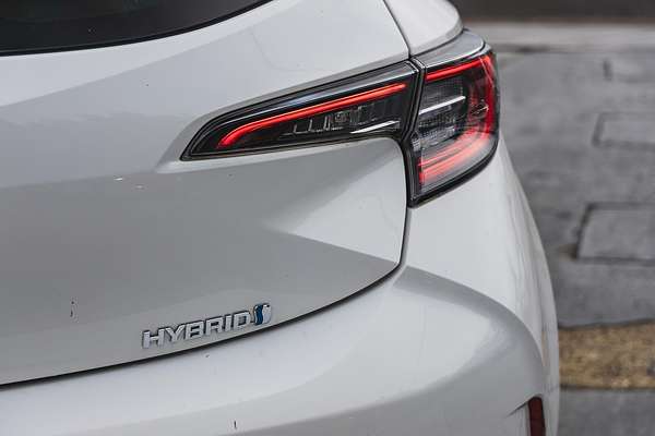2020 Toyota Corolla Ascent Sport Hybrid ZWE211R