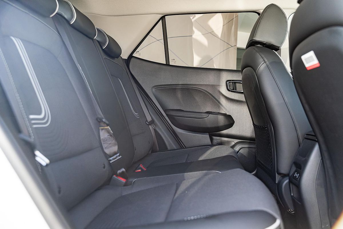 2025 Hyundai Venue Elite QX.V5