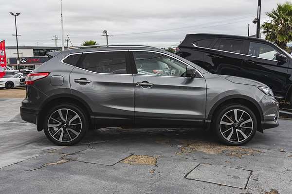 2017 Nissan QASHQAI Ti J11