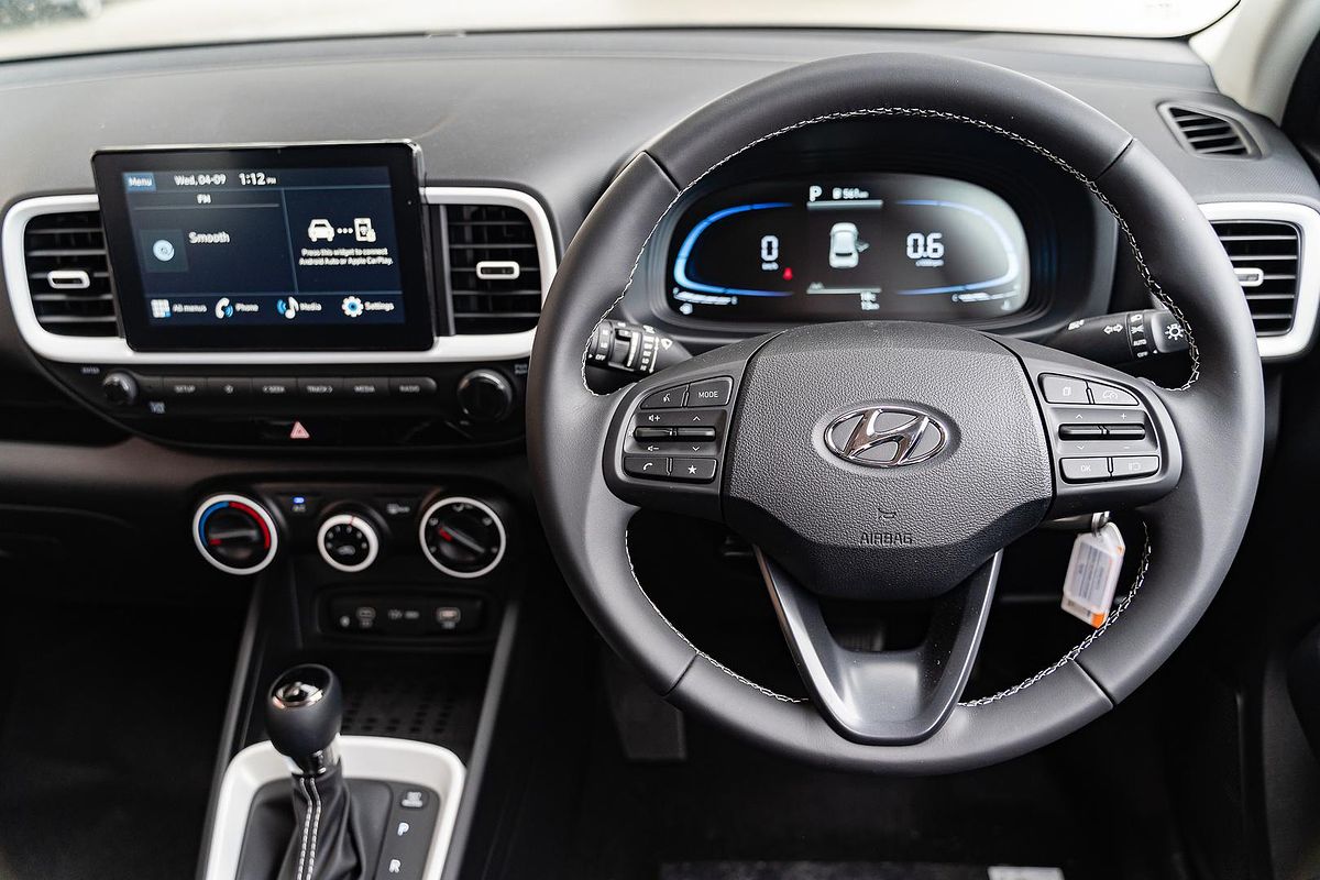 2025 Hyundai Venue Active QX.V5