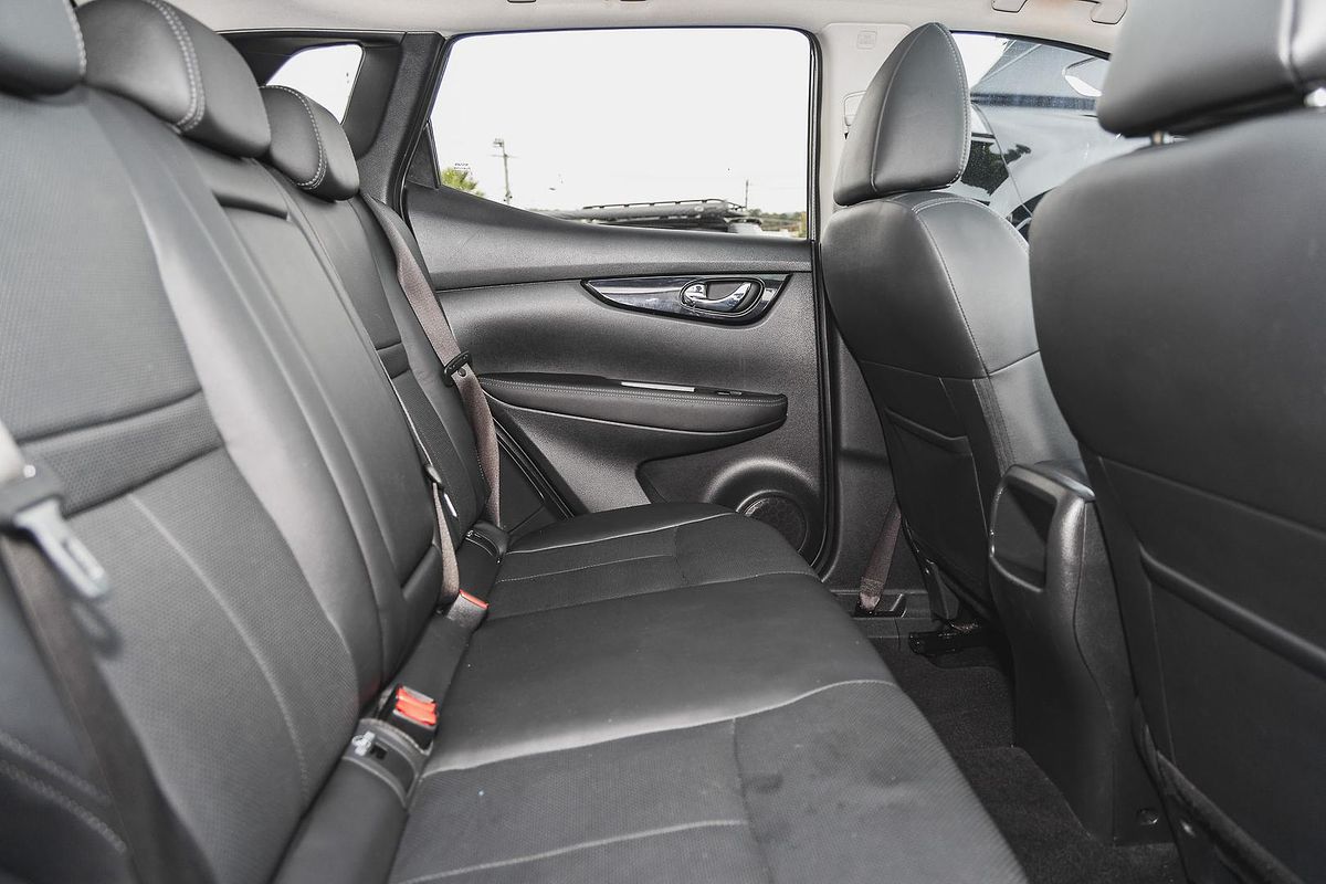 2017 Nissan QASHQAI Ti J11