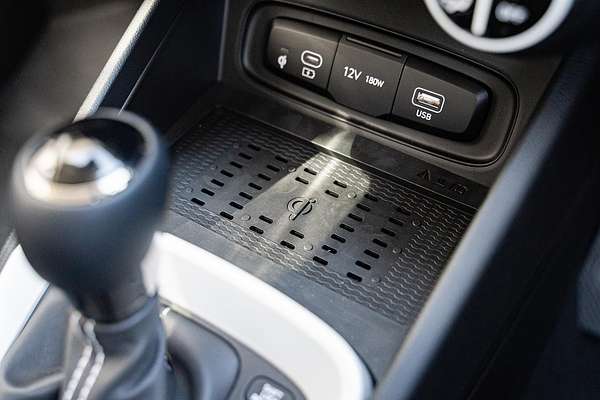 2025 Hyundai Venue Elite QX.V5