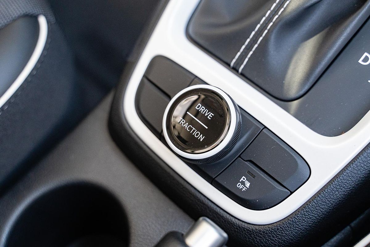 2025 Hyundai Venue Elite QX.V5