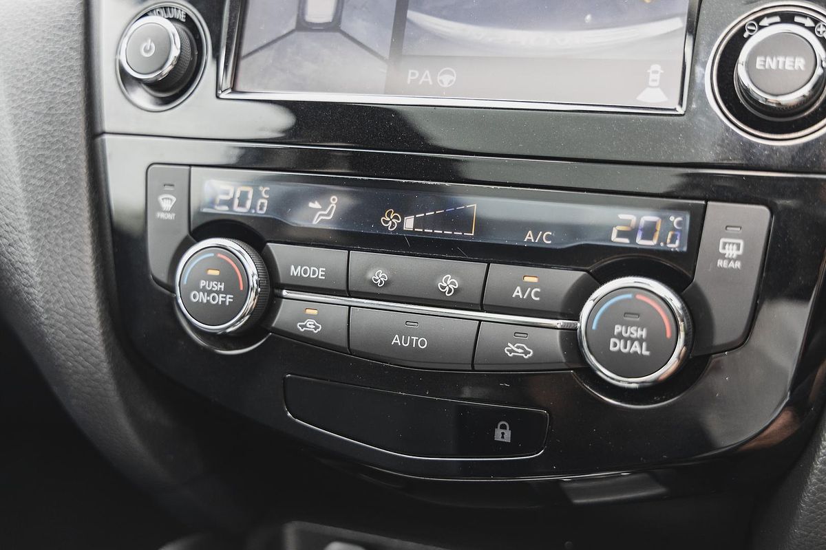 2017 Nissan QASHQAI Ti J11