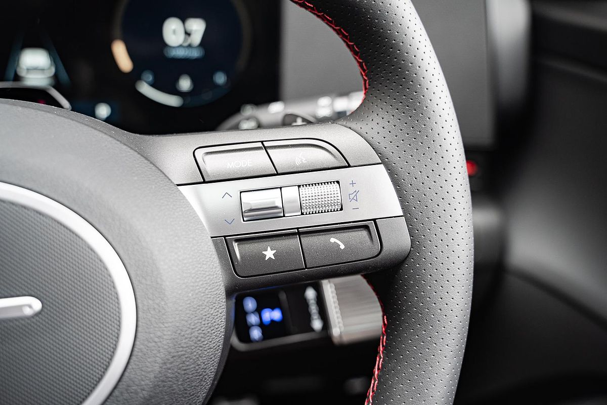 2025 Hyundai Kona Premium N Line SX2.V2