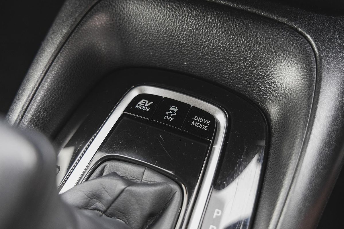 2020 Toyota Corolla Ascent Sport Hybrid ZWE211R