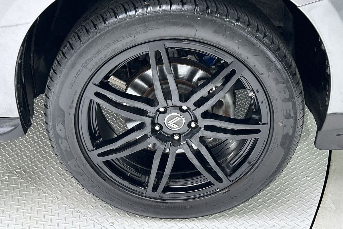 2016 Nissan Pathfinder ST R52