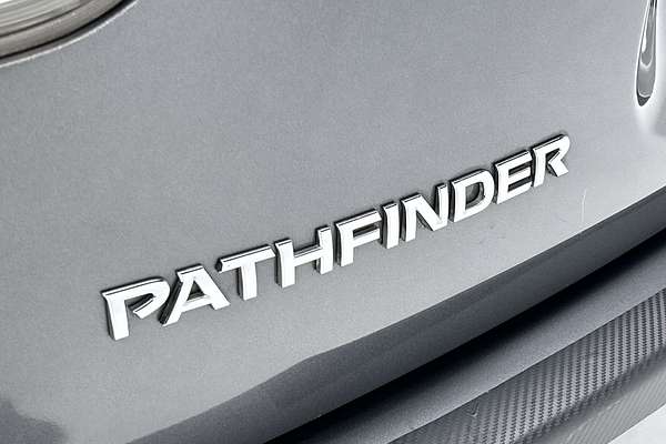 2016 Nissan Pathfinder ST R52
